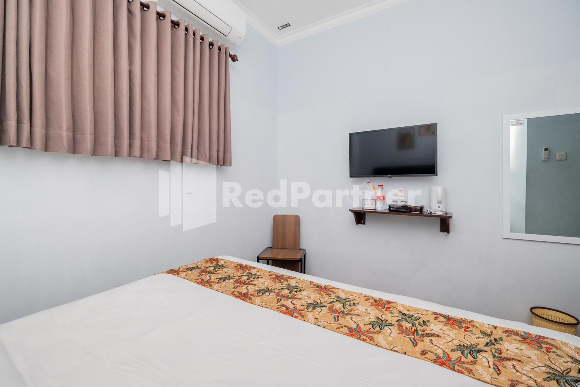 Swun Stay Inn At Sawahan Mitra Reddoorz Malang Buitenkant foto
